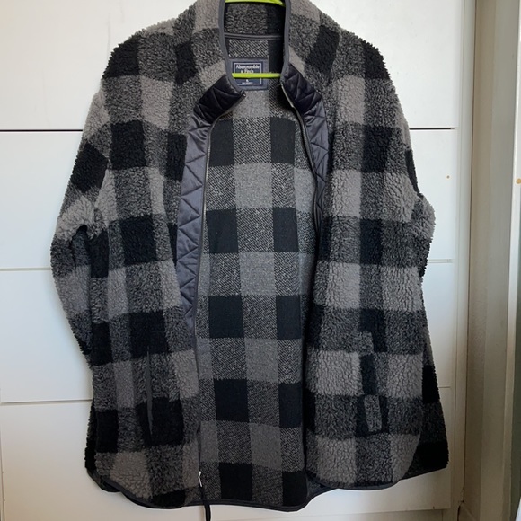 A&F Sherpa fleece zip up jacket - Picture 5 of 6